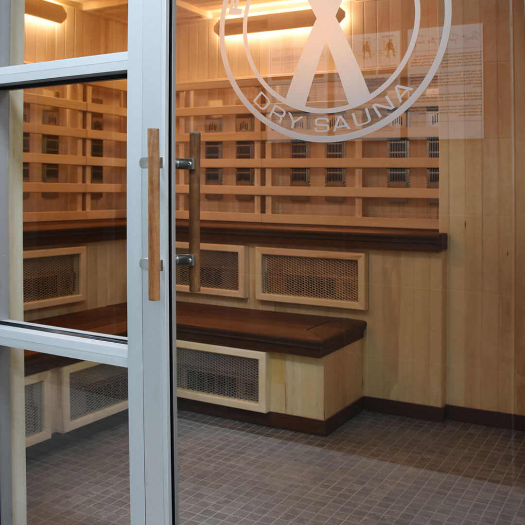 Infrared-Sauna-with-Hot-Rocks-in-Health-Club Sauna Systems
