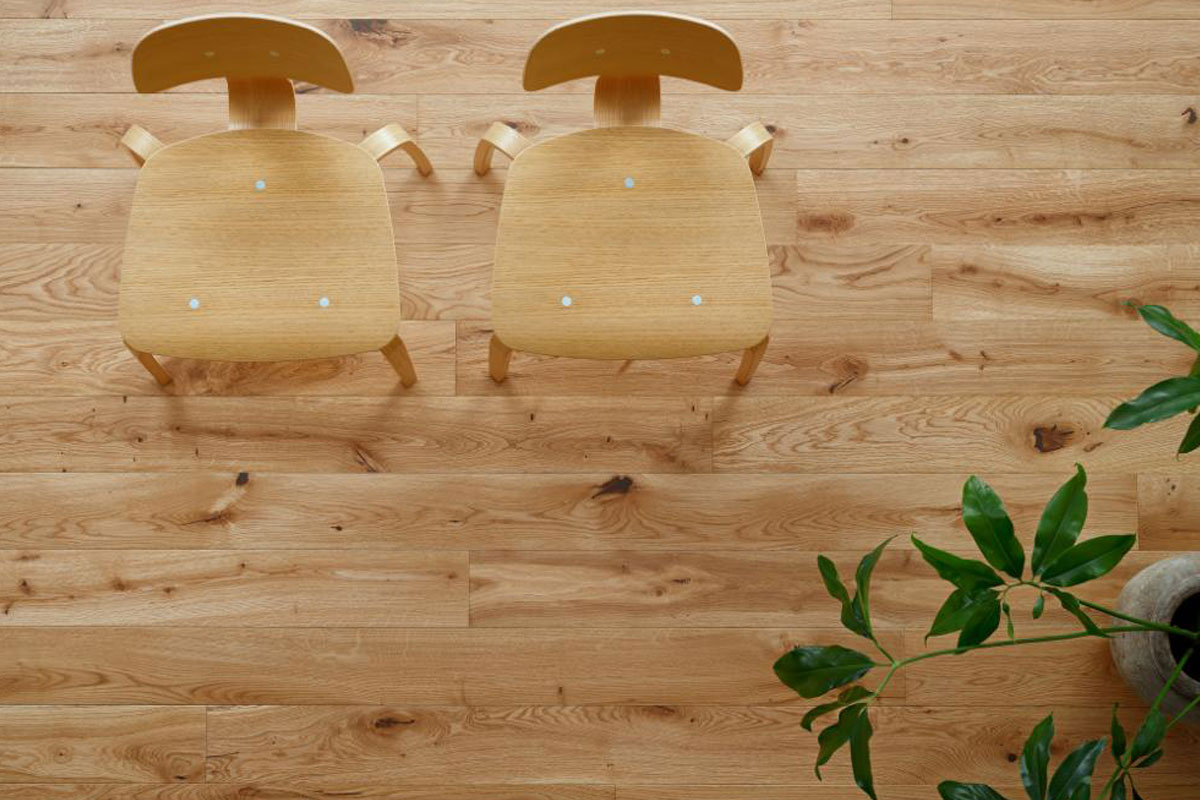wood-plank-floor-for-public-spaces-in-health-fitness-and-sport-clubs-by-Junckers
